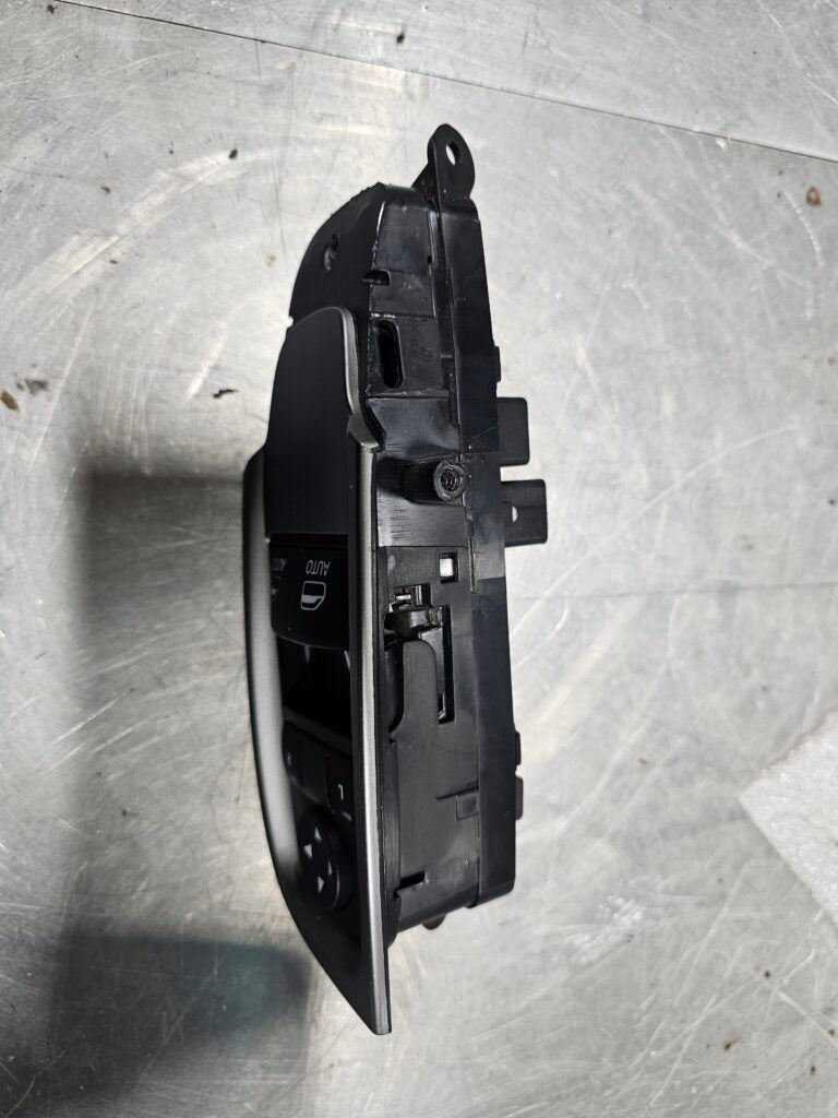 Gen.5 LH Door Switches