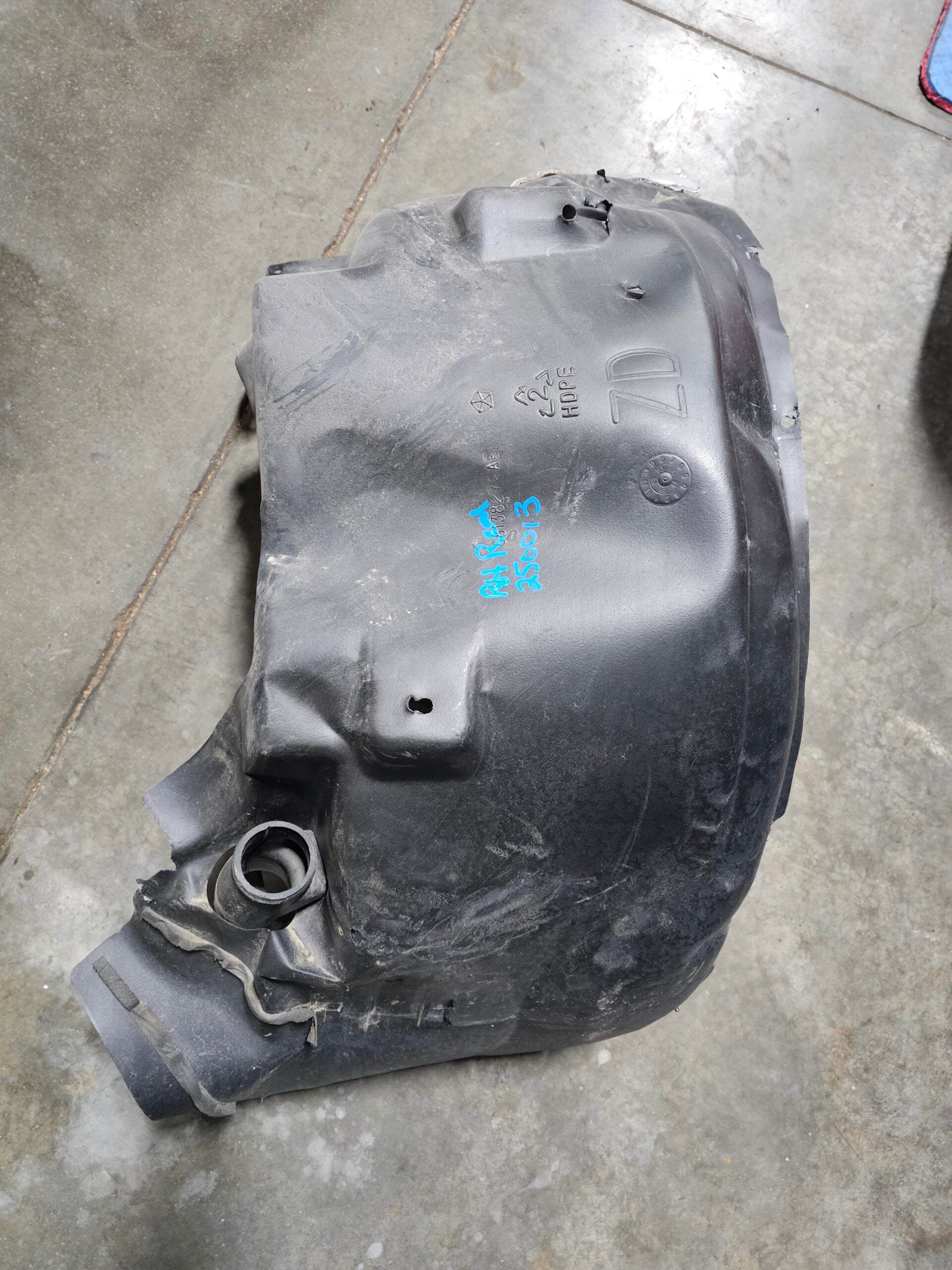 Gen.5 RH Rear Wheel Liner