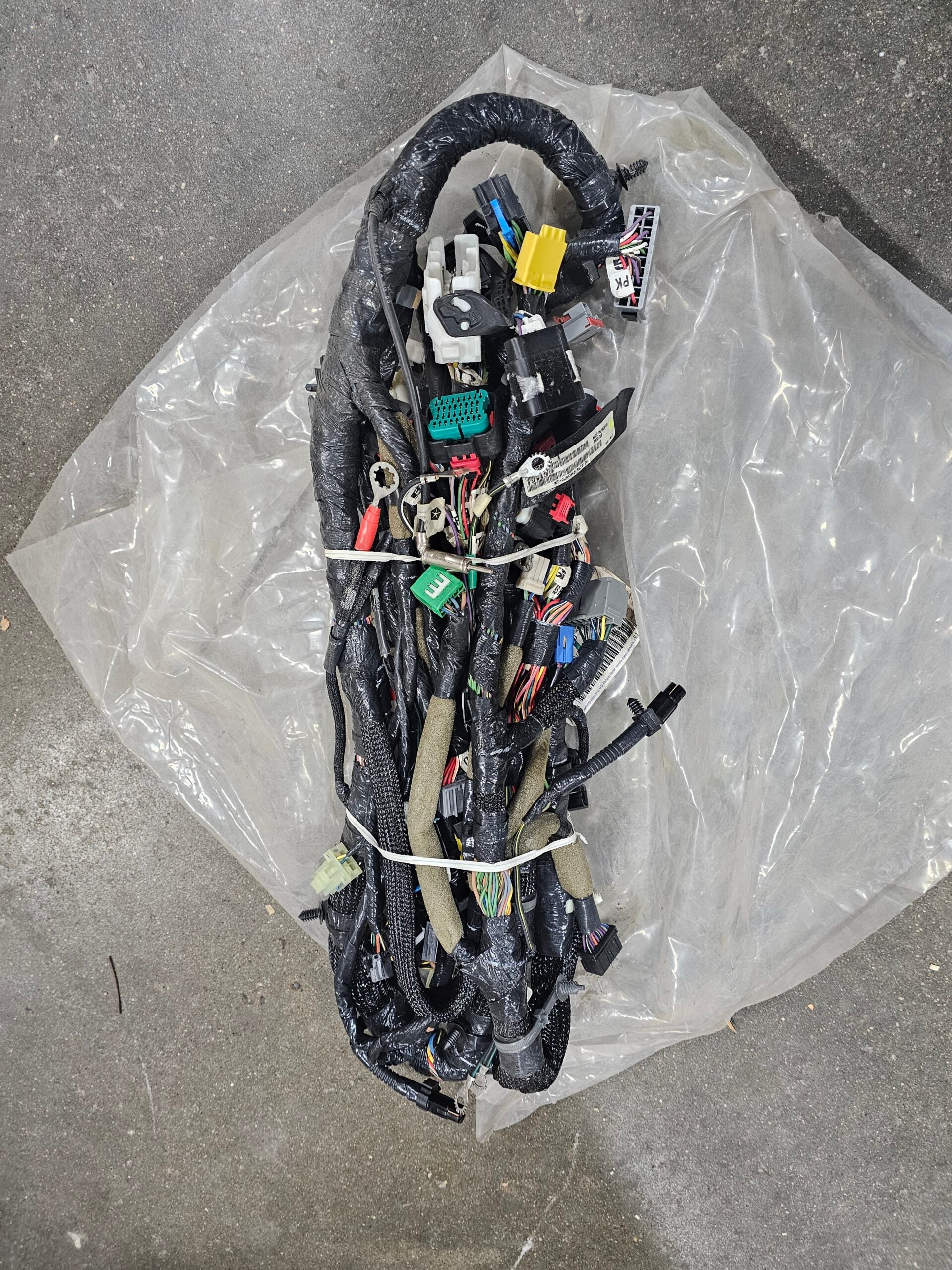 Gen.3 NIB Dash Harness
