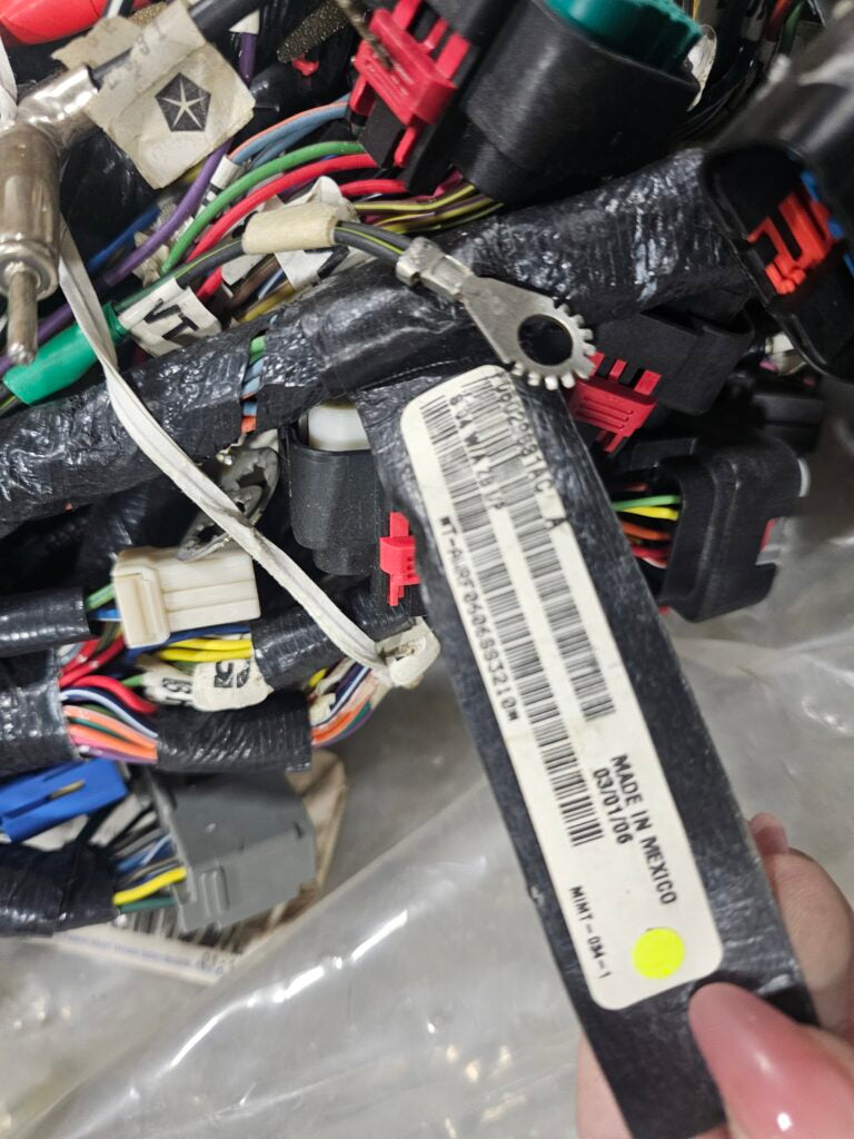 Gen.3 NIB Dash Harness