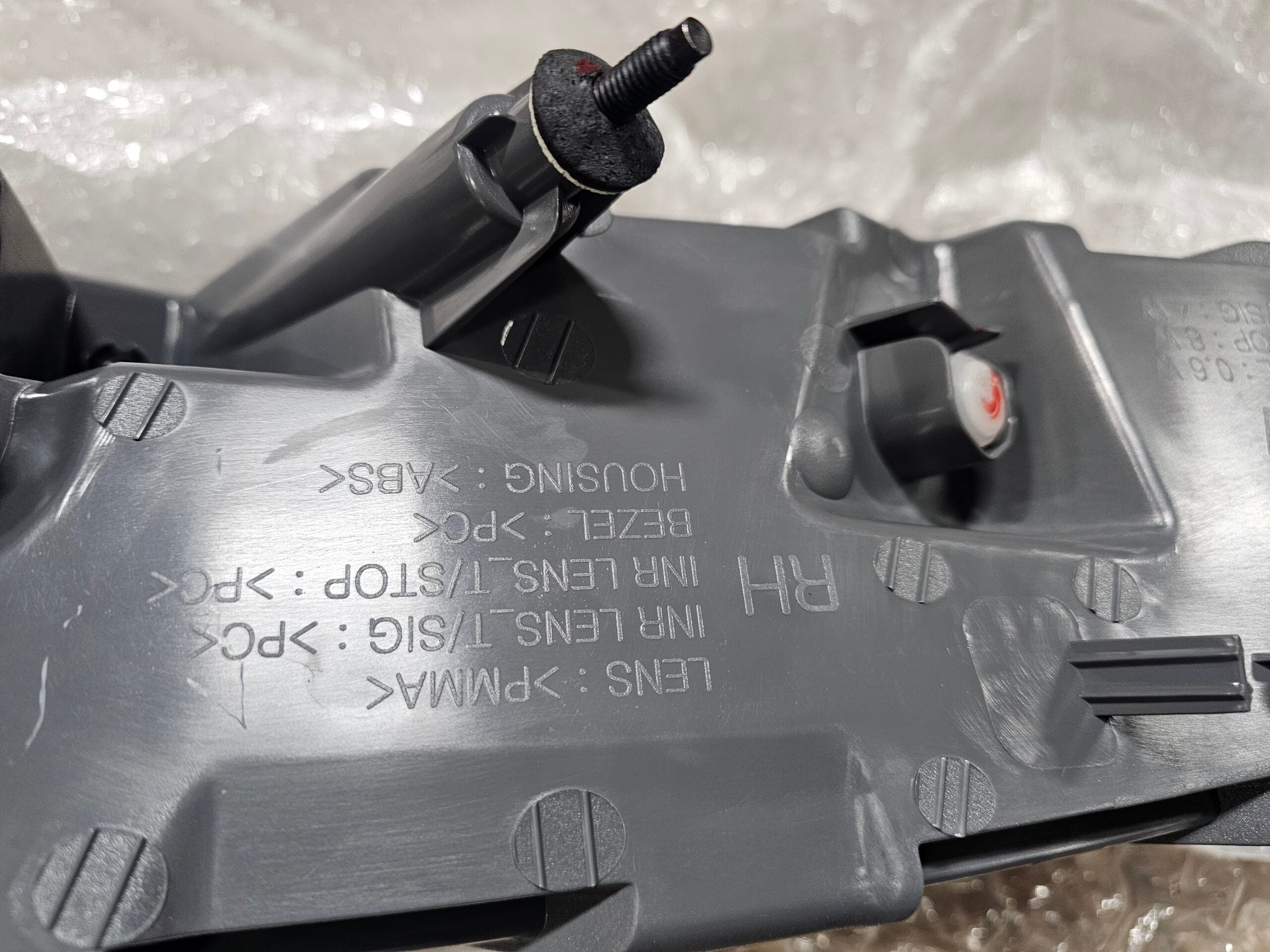 Gen.5 RH Taillight NIB