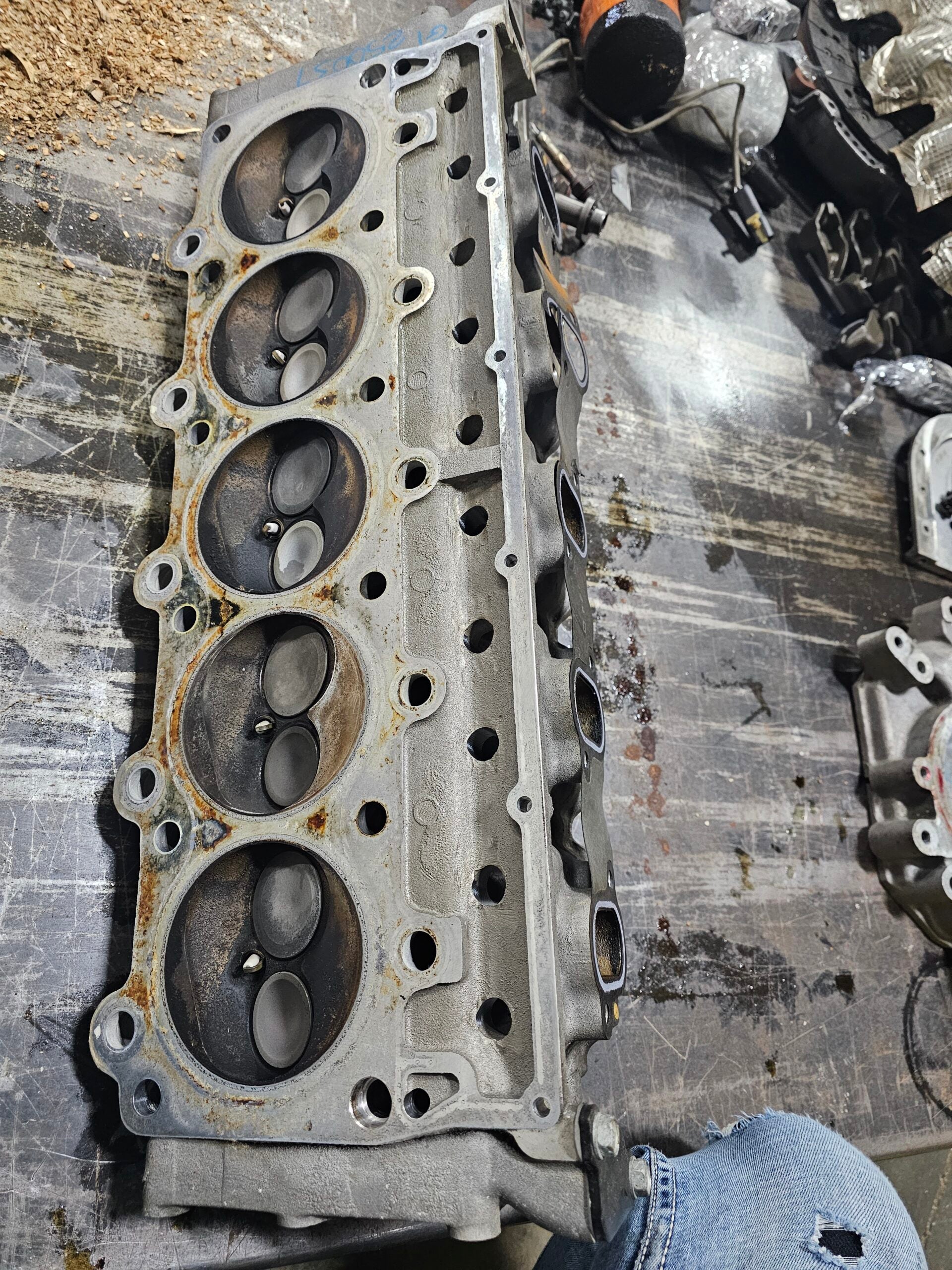 Gen.1 cylinder head