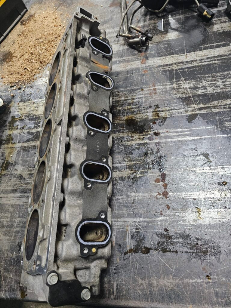 Gen.1 cylinder head