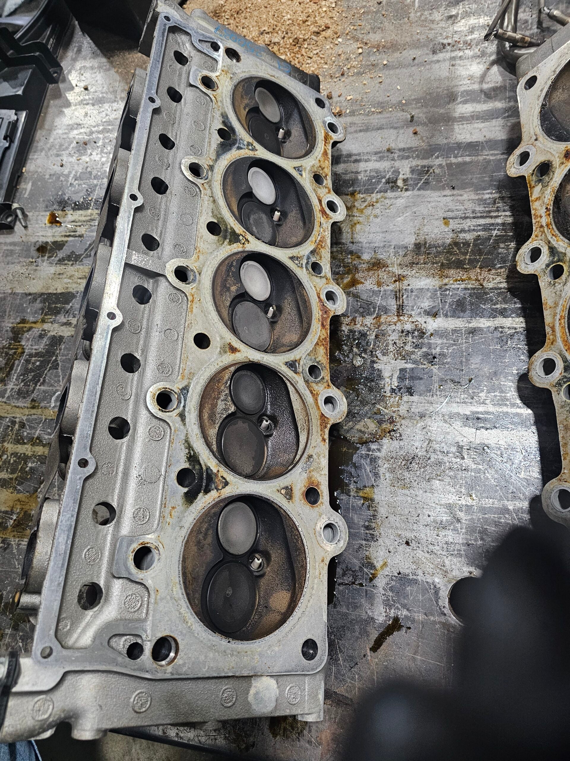 Gen.1 cylinder head