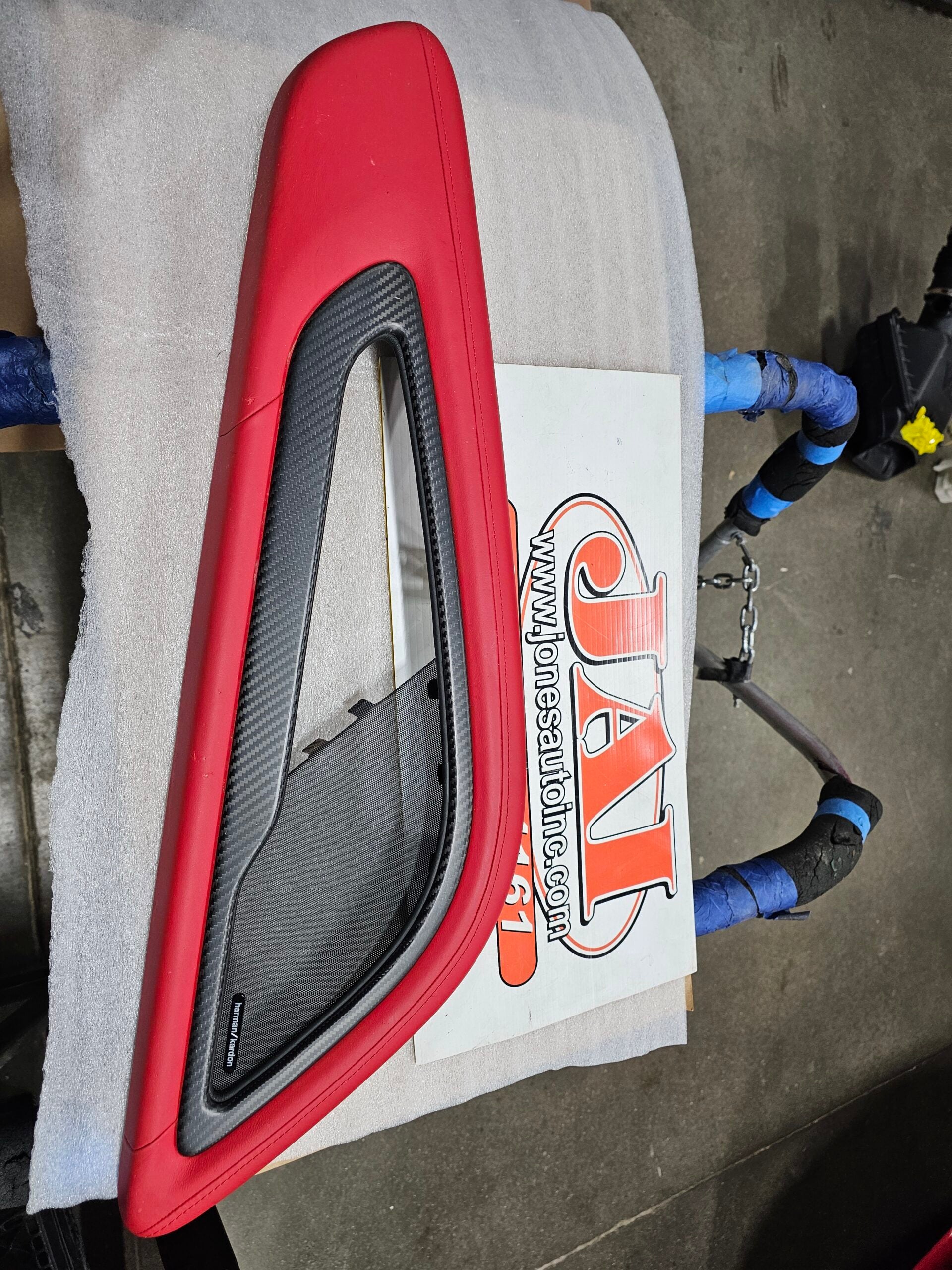 Gen.5 LH carbon Arm Rest Door Trim