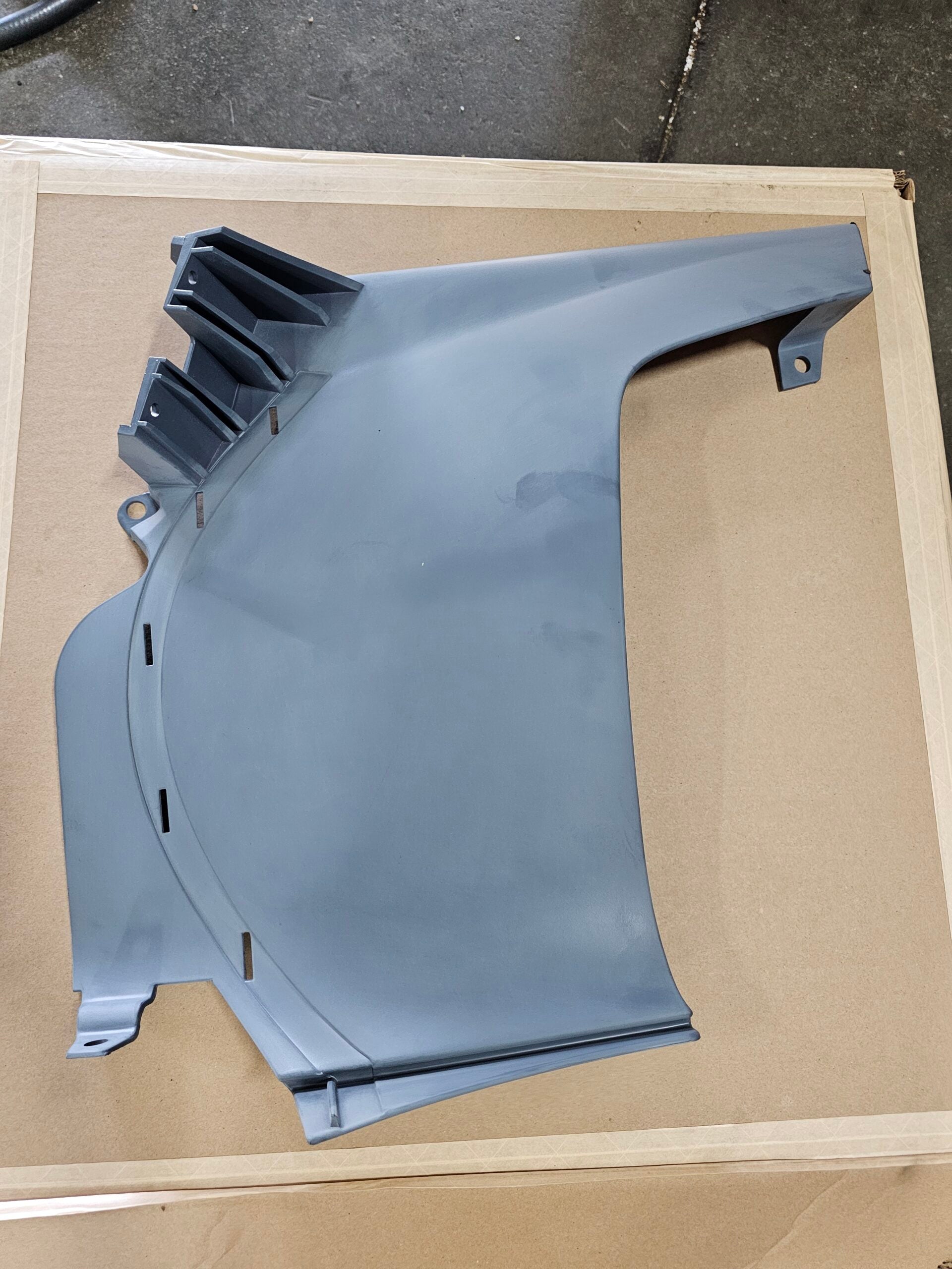 Gen.5 NIB LH hinge Cover