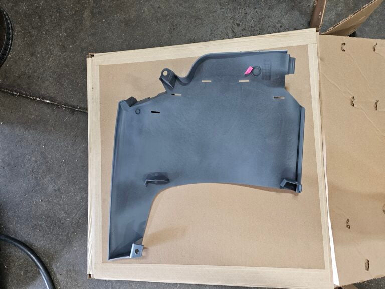 Gen.5 NIB LH hinge Cover