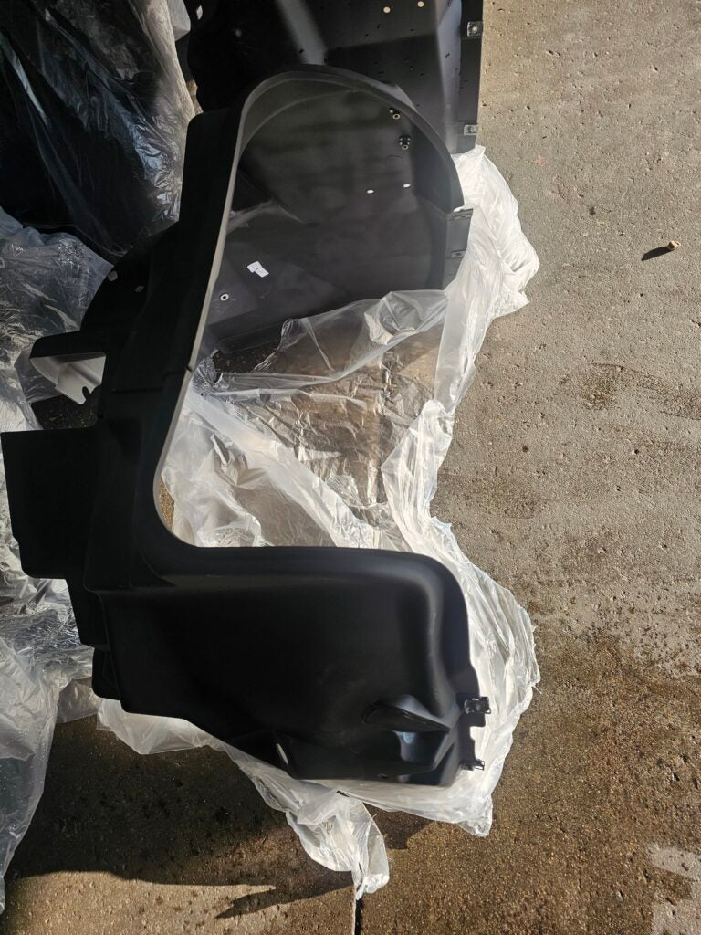 Gen.5 NEW LH Front Fender Liner