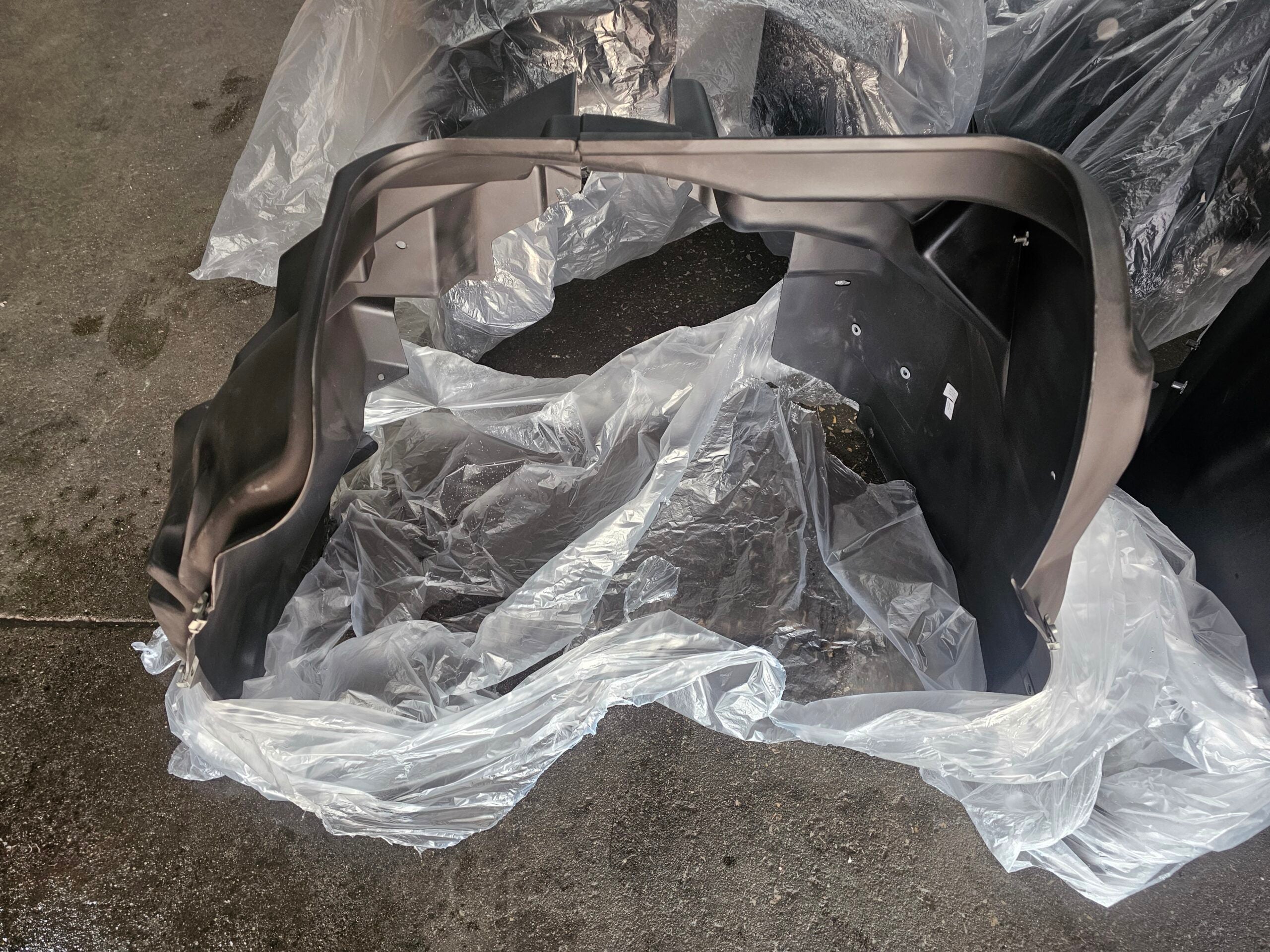 Gen.5 NEW LH Front Fender Liner