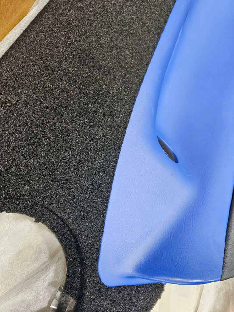 Gen.2 NIB 98 GTS- R LH Door Panel