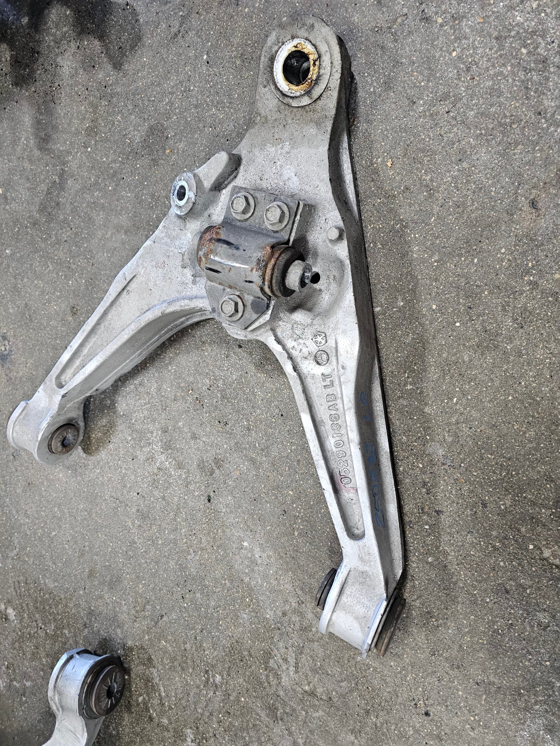 Gen.5 Left Rear Lower Control Arm