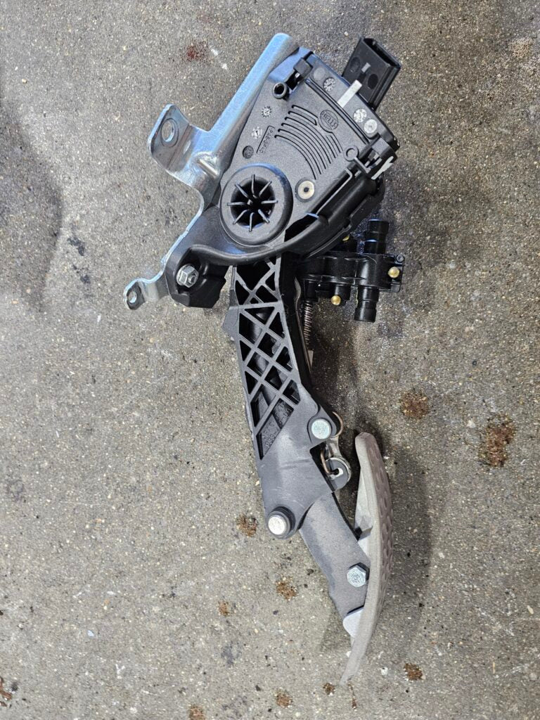 Gen.5 Gas Pedal
