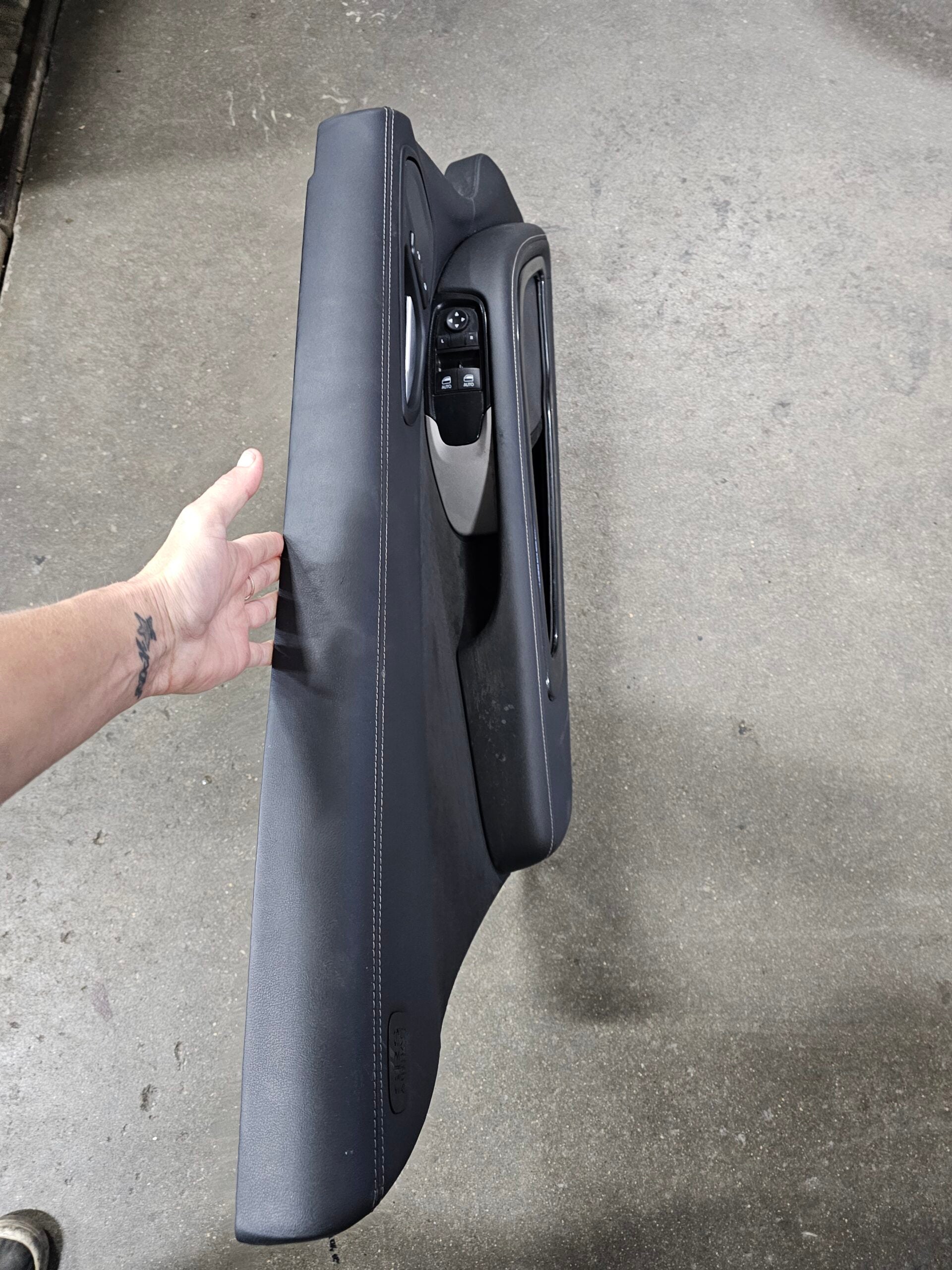 Gen.5 LH Door Panel