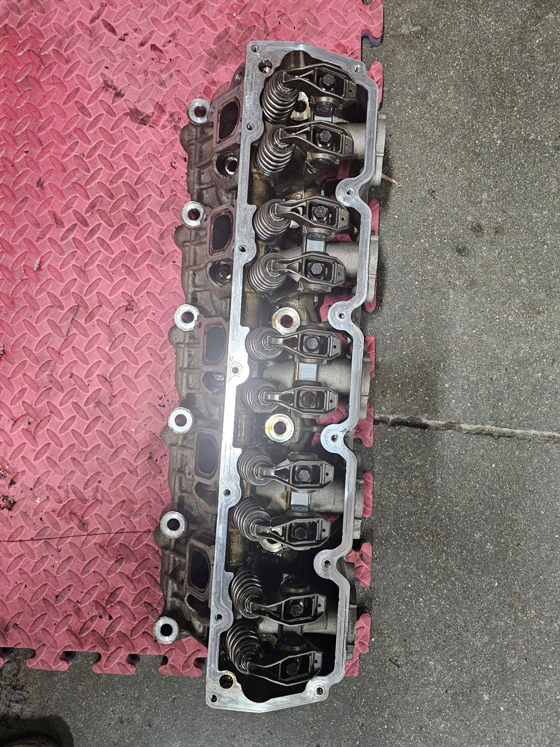 Gen.3 cylinder head pair
