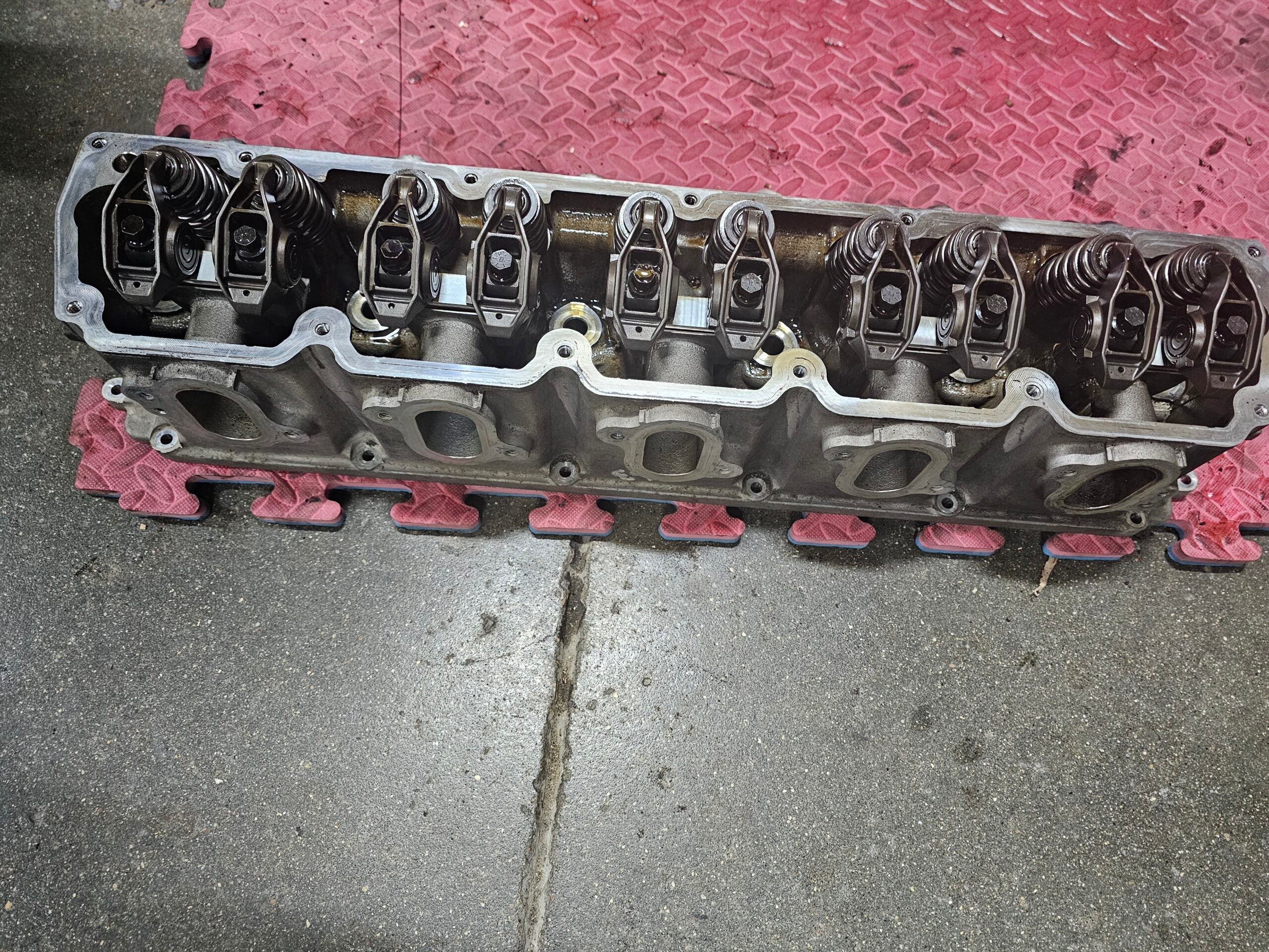 Gen.3 cylinder head pair